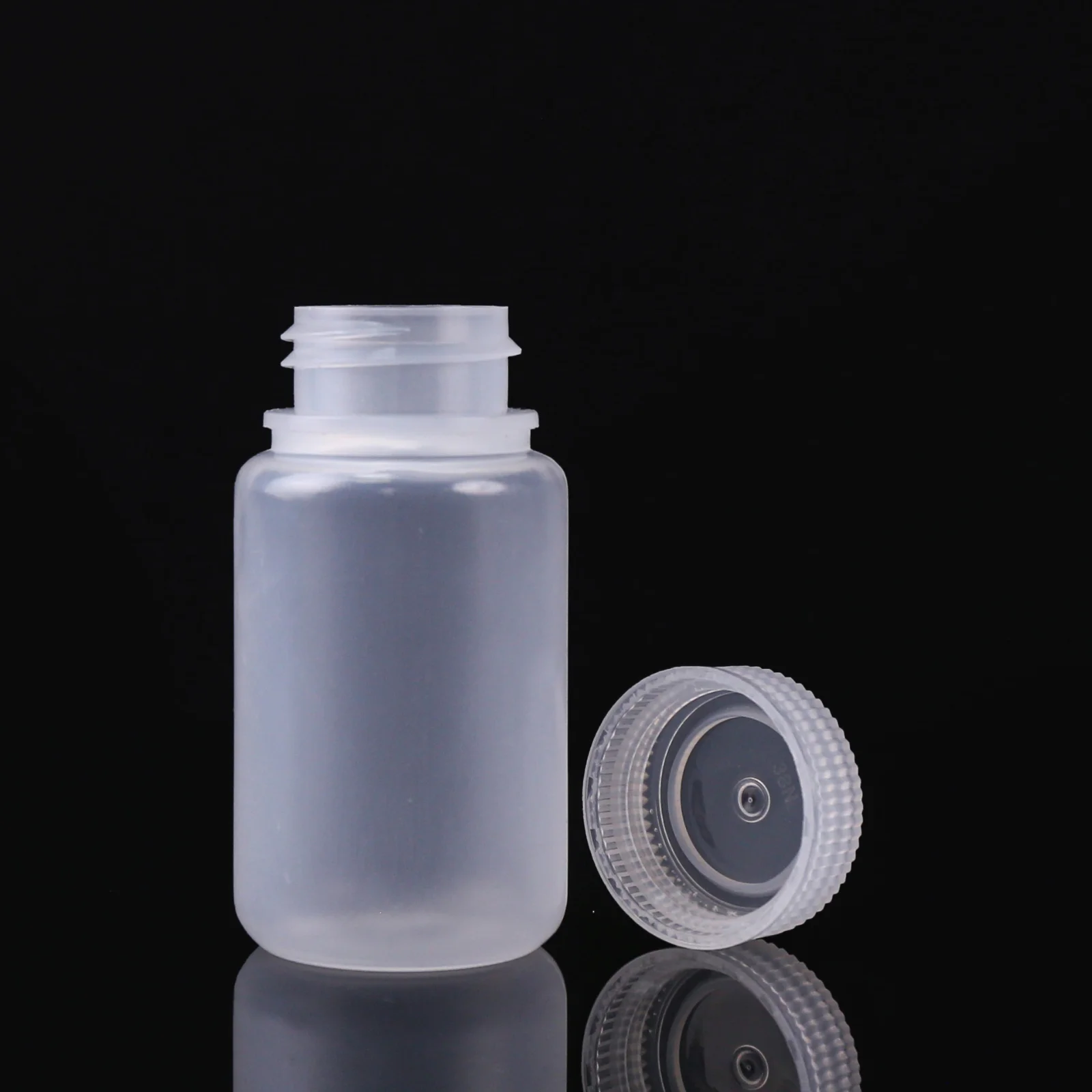 Wide-mouth bottles